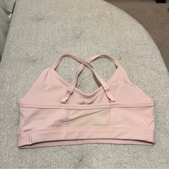 Gymshark Light Pink Sports Bra - Picture 2 of 3
